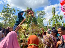 Grebeg Besar Gunung Wijil: Melestarikan Tradisi, Mensyukuri Hasil Bumi